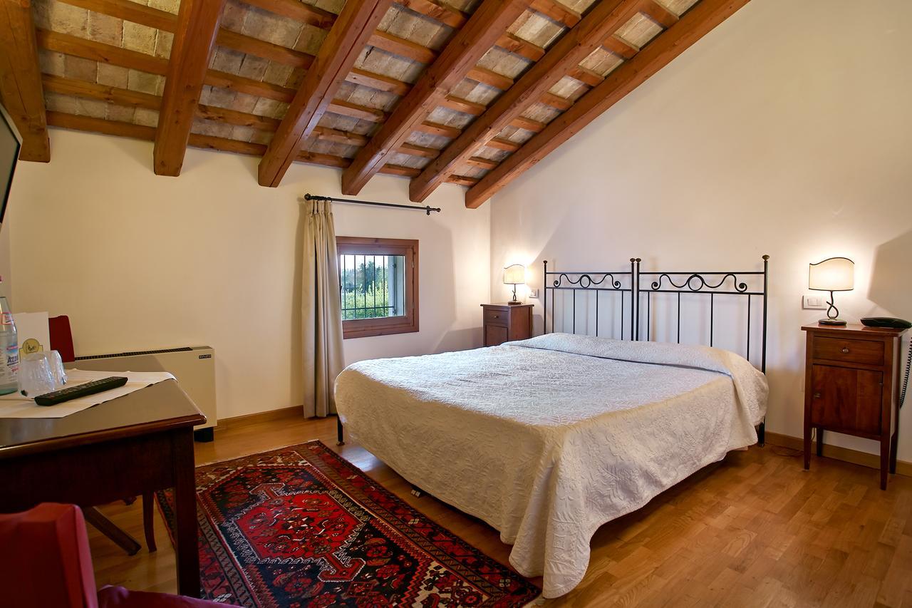 Al Redentor Agriristorante Hotel Casa Reali Εξωτερικό φωτογραφία